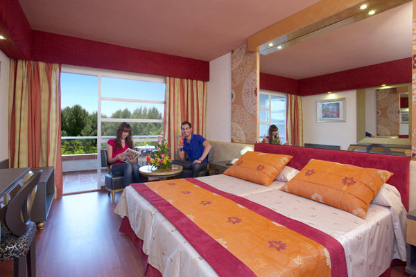 Allsun Hotel Bella Paguera Экстерьер фото